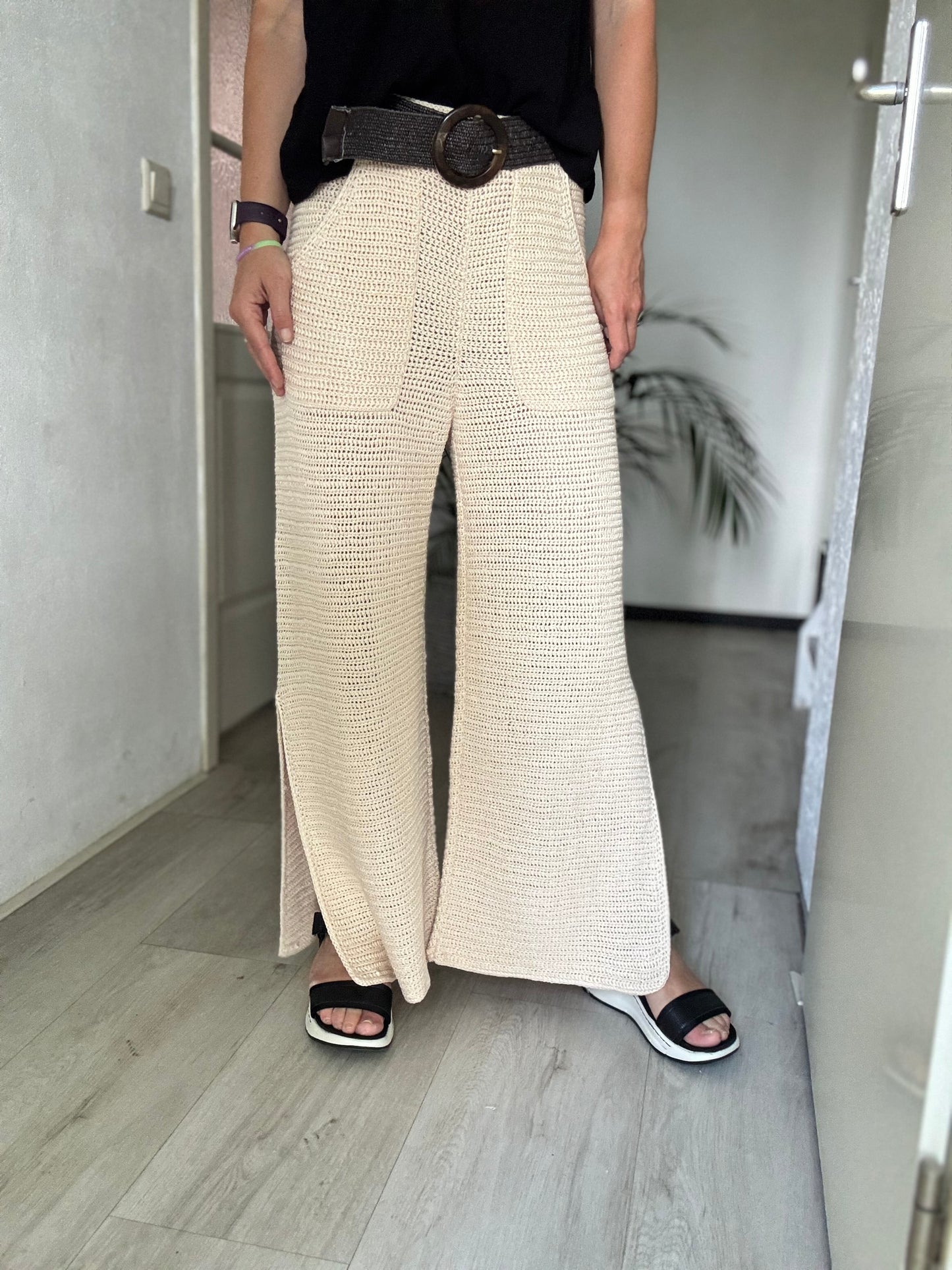 By The Sea Pants – Crochet Pattern (XS–4XL) | Modern Elastic Waist Pants with Pockets & Side Slits