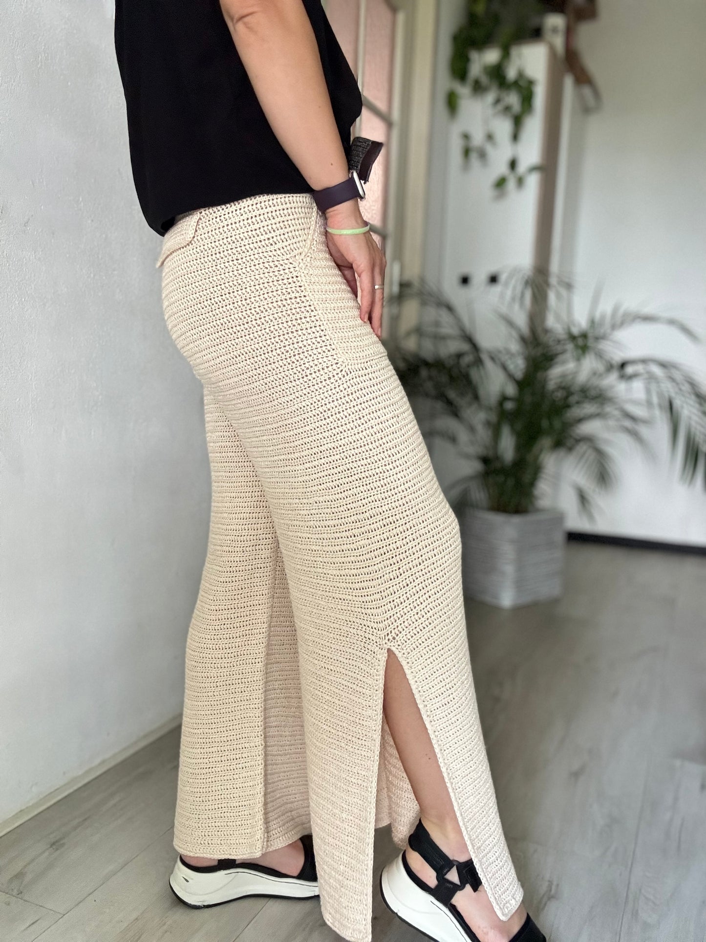 By The Sea Pants – Crochet Pattern (XS–4XL) | Modern Elastic Waist Pants with Pockets & Side Slits