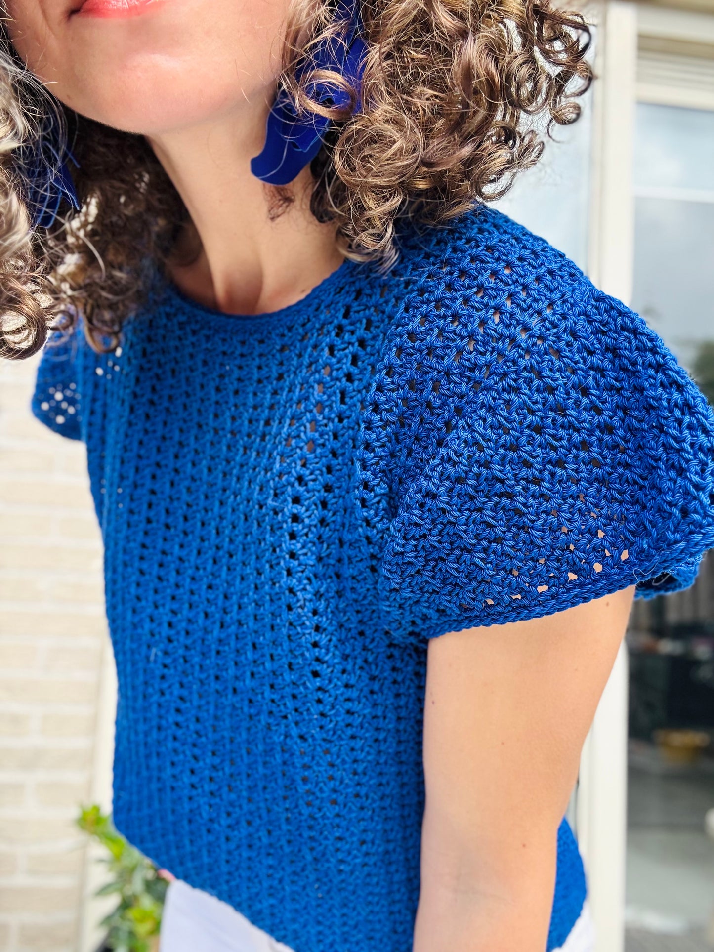 Chic Whimsy Blouse Crochet Pattern – Easy Fingering Weight Top with Ruffled Sleeves – Sizes XS–5XL – PDF Digital Download